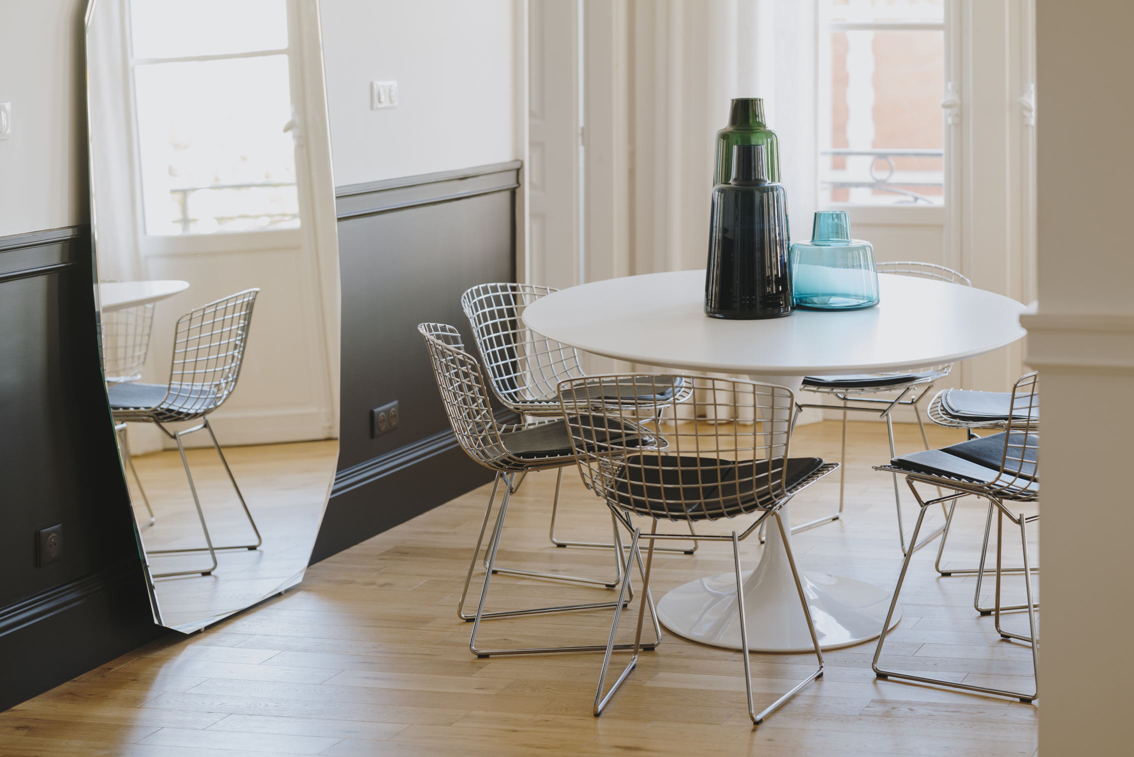 Decoration-appartement-haussmannien-salle-a-manger-perene Decoration-appartement-haussmannien-salle-a-manger-perene