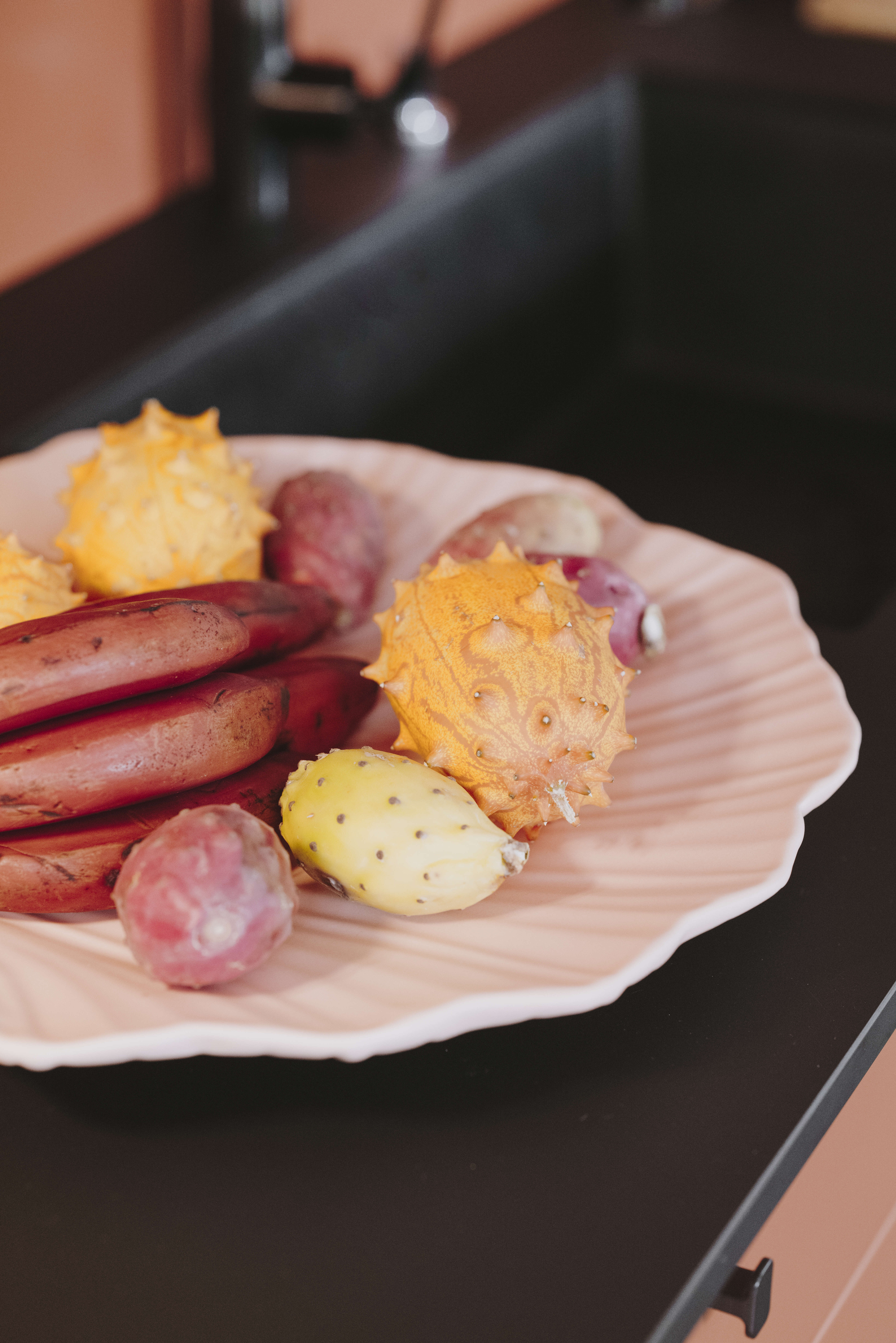assiette-coquillage-la-faiencerie-de-charolles-decoration-cuisine-perene assiette-coquillage-la-faiencerie-de-charolles-decoration-cuisine-perene