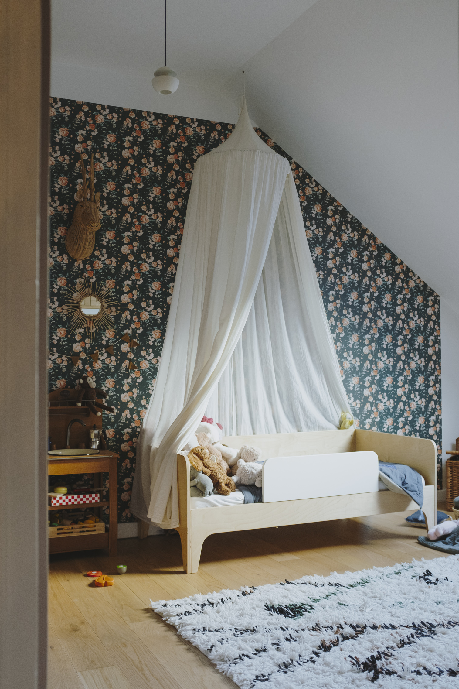 chambre-petite-fille-design-perene chambre-petite-fille-design-perene