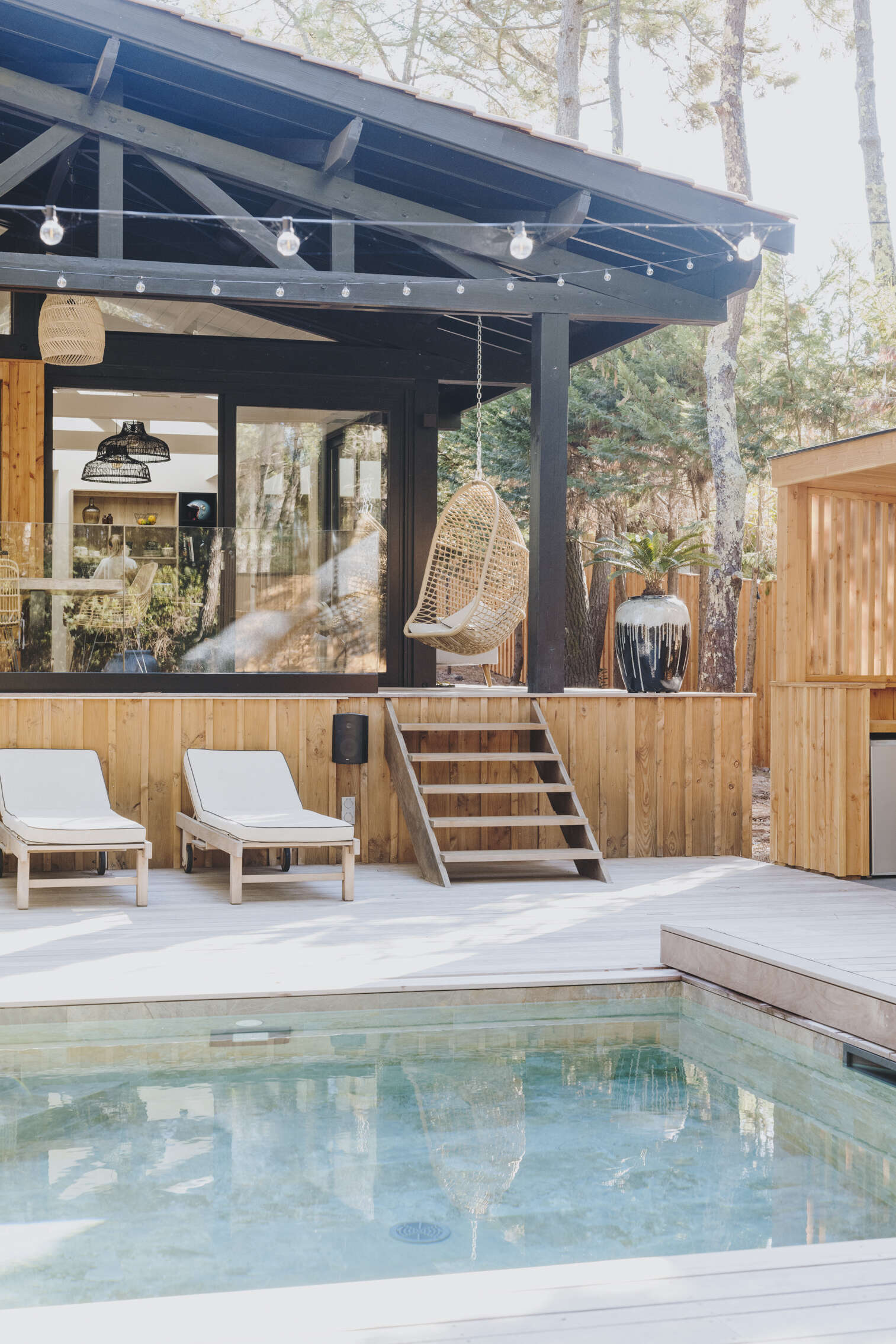 piscine-dans-maison-en-bois-perene piscine-dans-maison-en-bois-perene