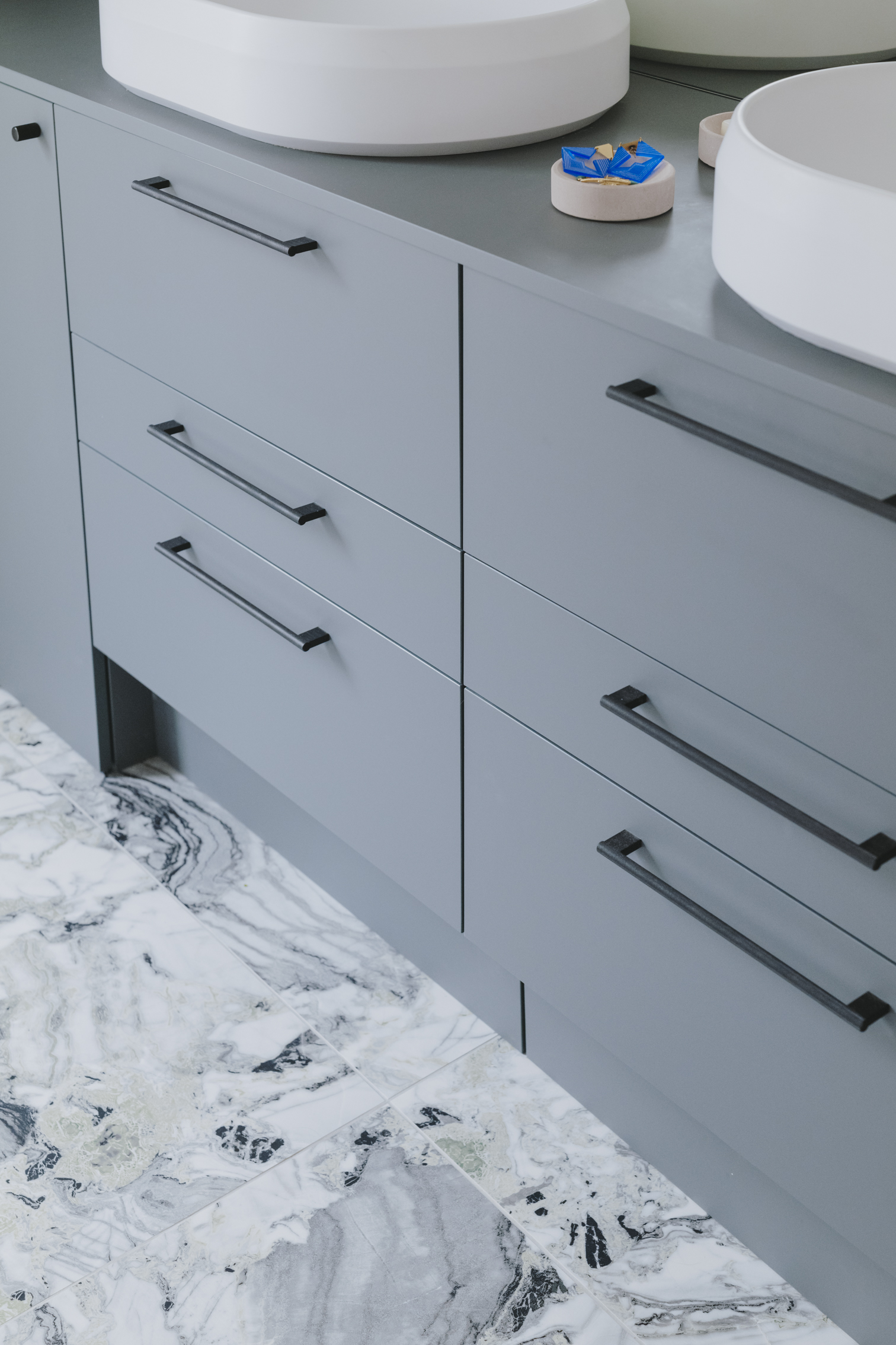 meuble-salle-de-bain-vert-d-eau-perene meuble-salle-de-bain-vert-d-eau-perene