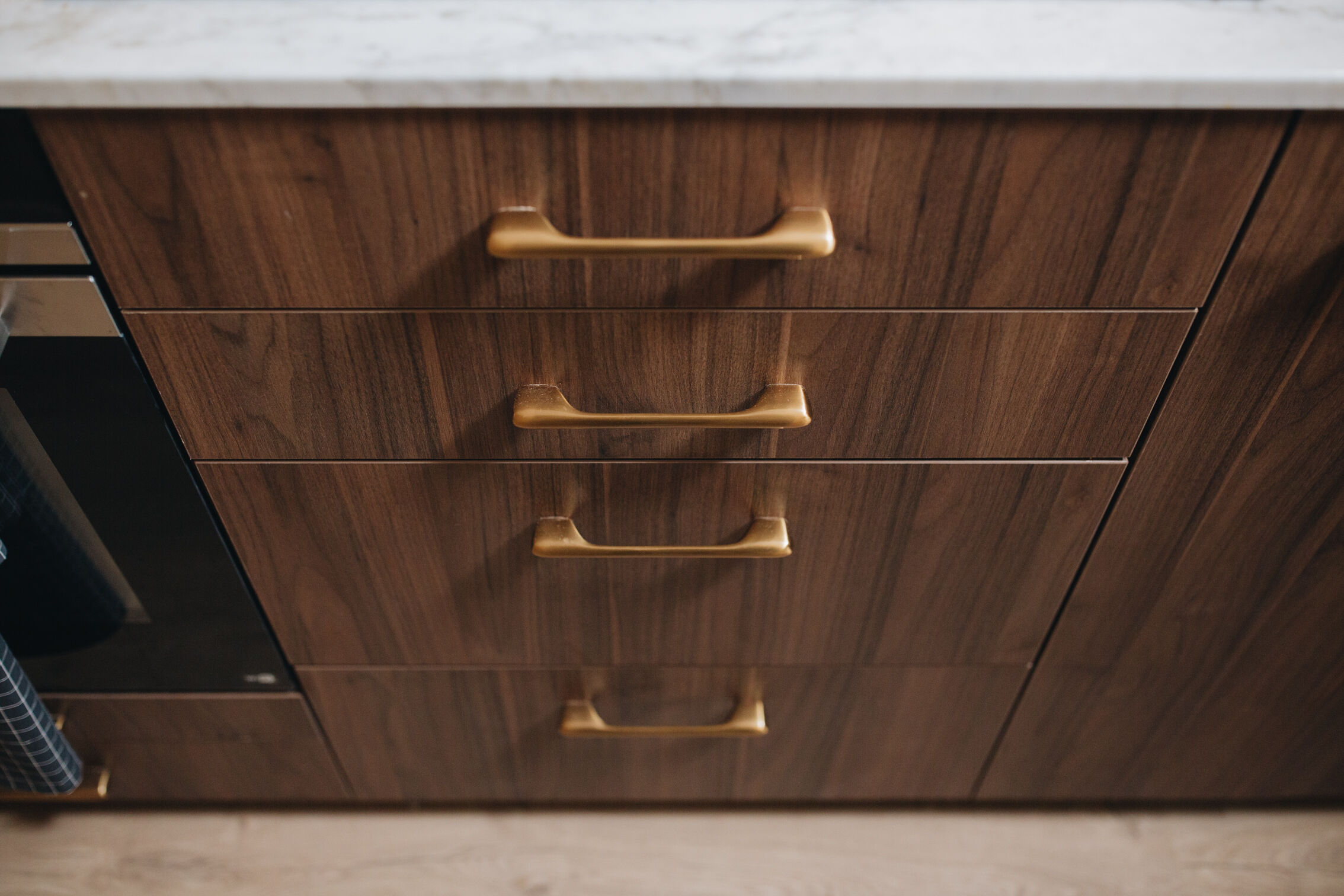 rangement-cuisine-bois-duplex-paris-perene rangement-cuisine-bois-duplex-paris-perene