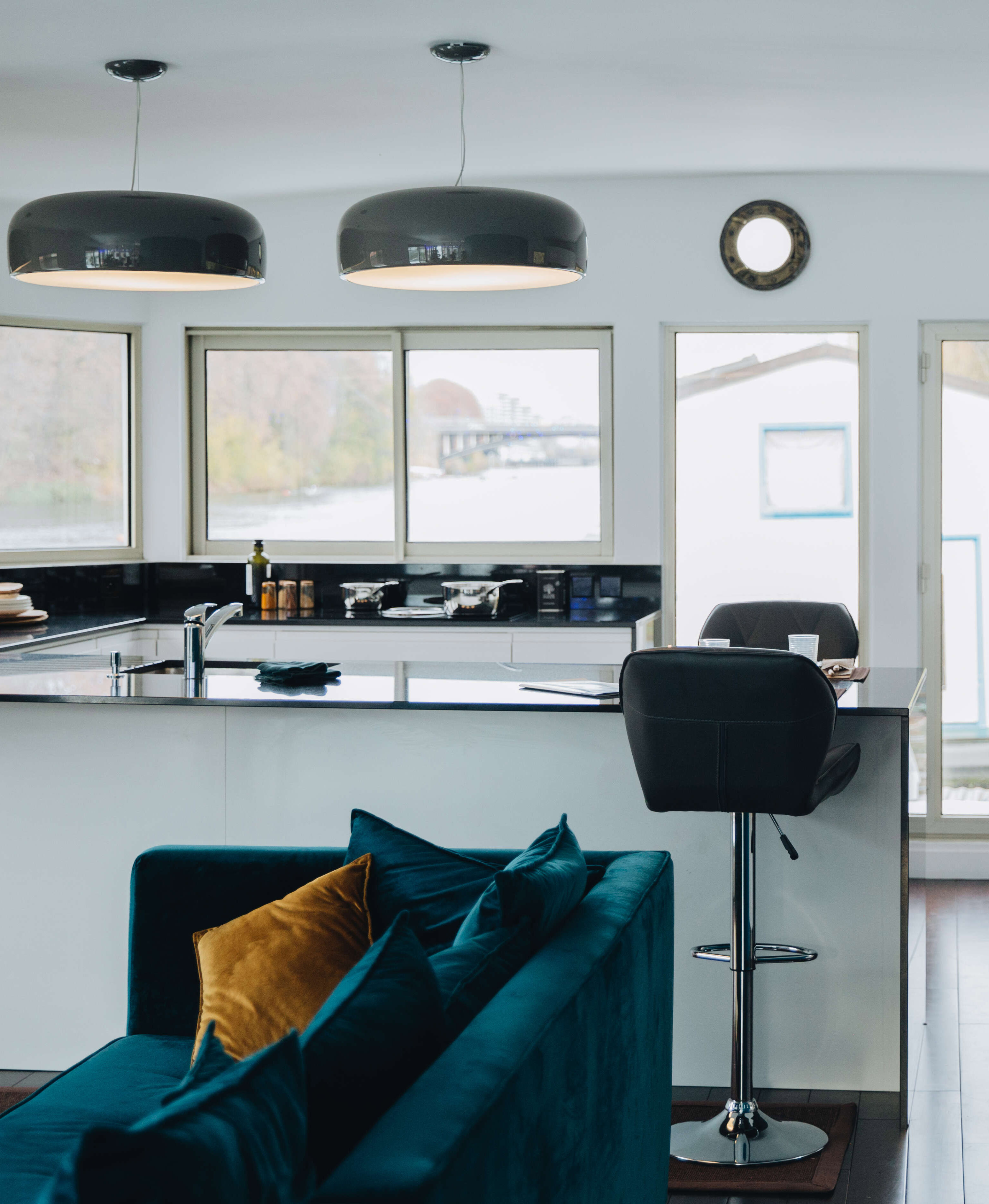 cuisine-sur-mesure-peniche-perene cuisine-sur-mesure-peniche-perene