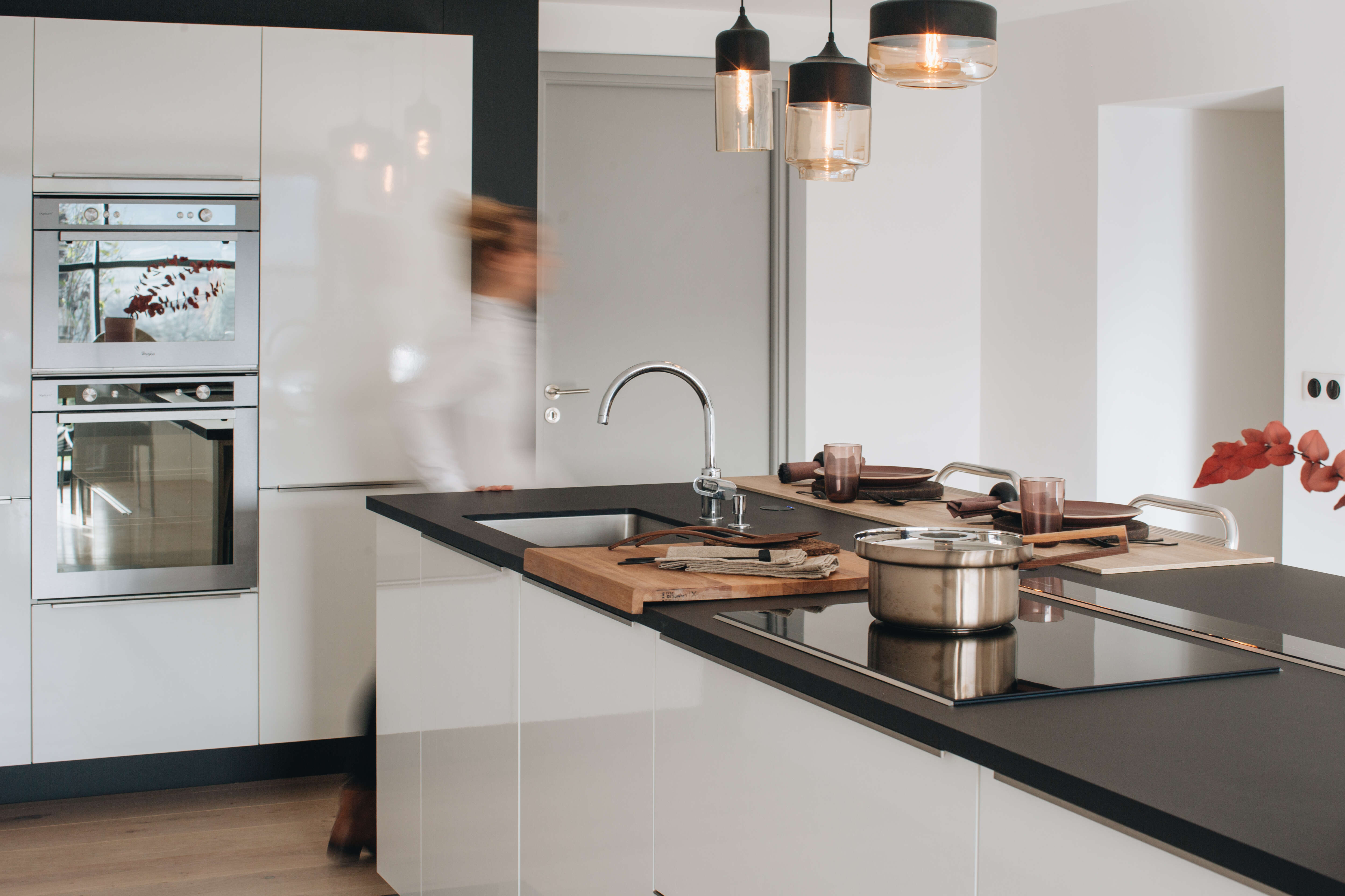 Ilot-central-cuisine-elegante-perene Ilot-central-cuisine-elegante-perene