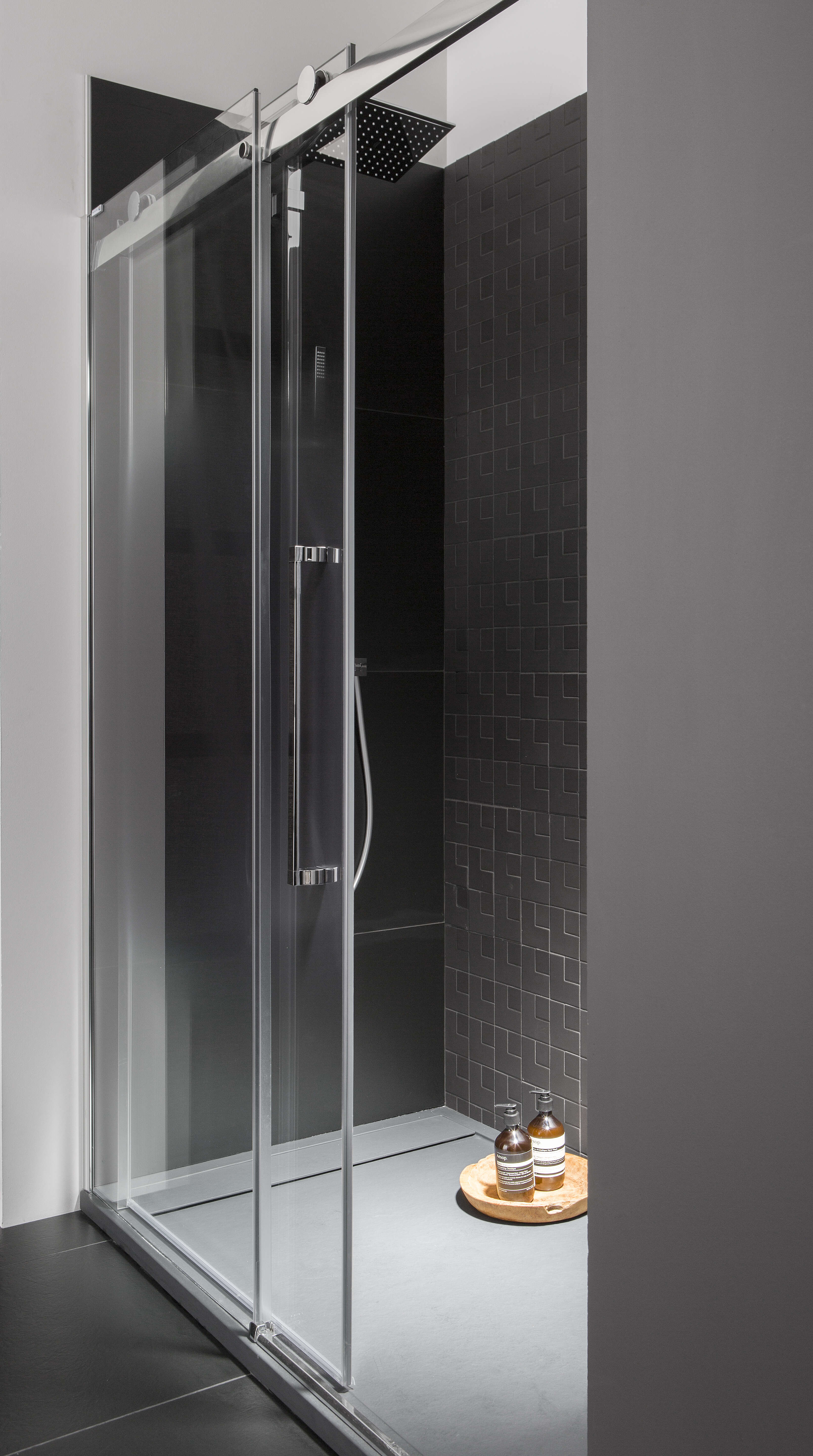 douche-paroi-verre-salle-de-bain-perene