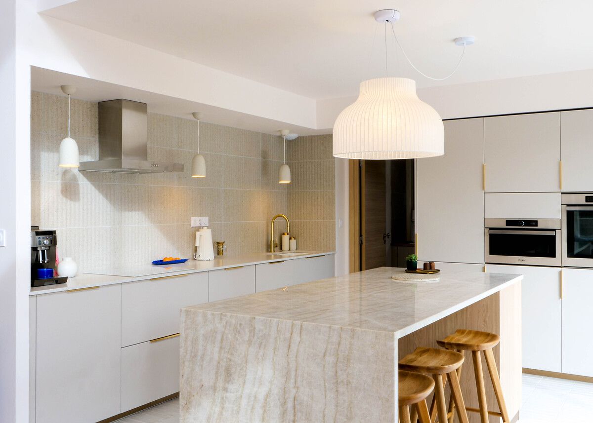 Cusine-clair-elegance-nuances-beiges