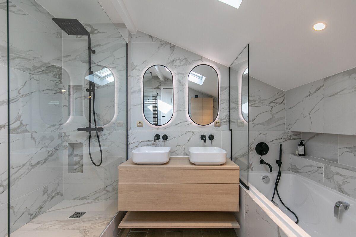 sur-mesure-salle-de-bains-Perene