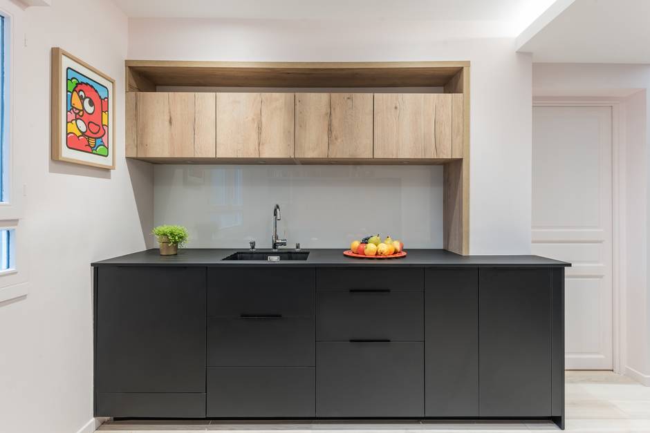 cuisine%20Derderian%20meuble%20fenetre%20droite cuisine%20Derderian%20meuble%20fenetre%20droite