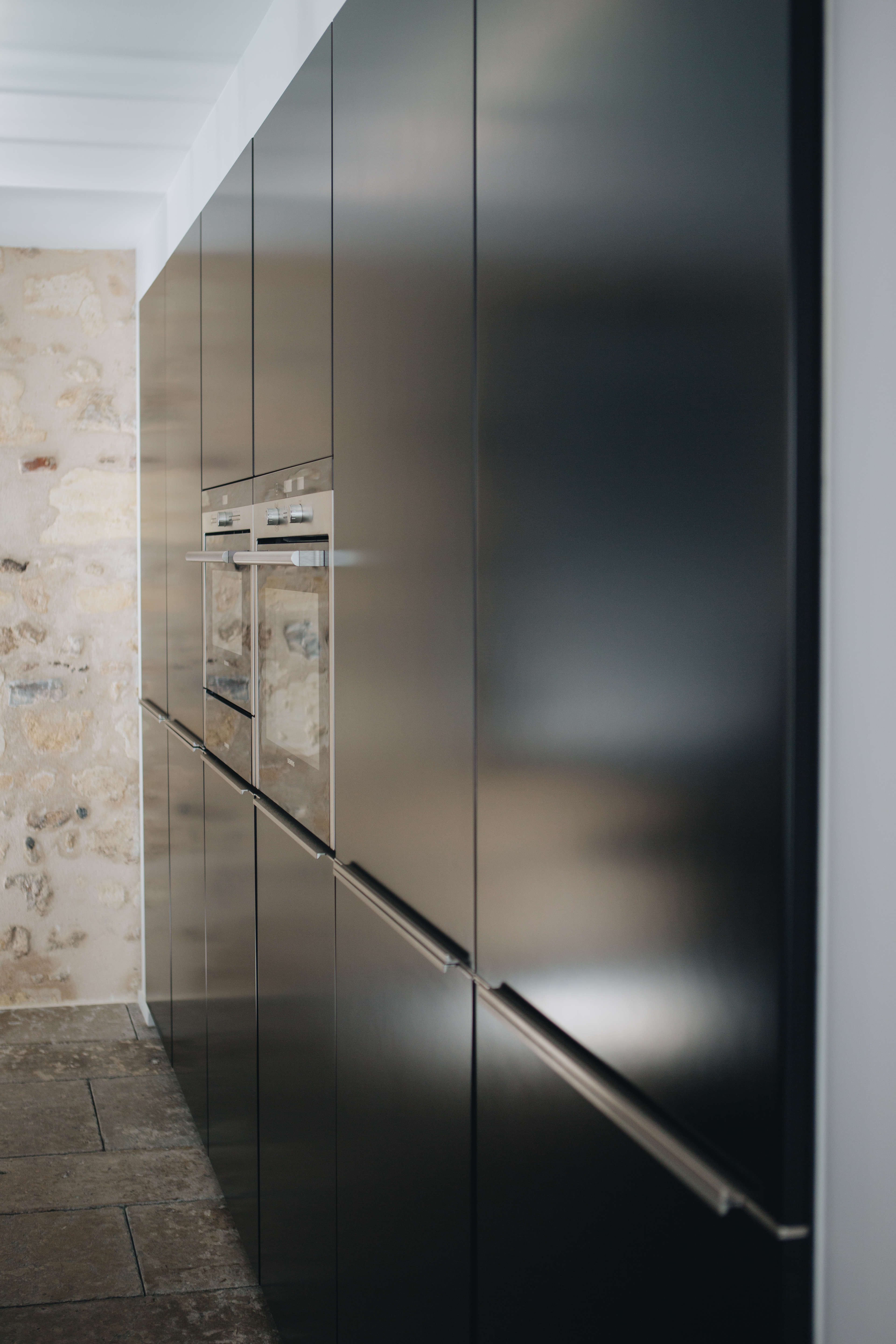 cuisine-perene-sur-mesure-pierre-naturel-inox cuisine-perene-sur-mesure-pierre-naturel-inox