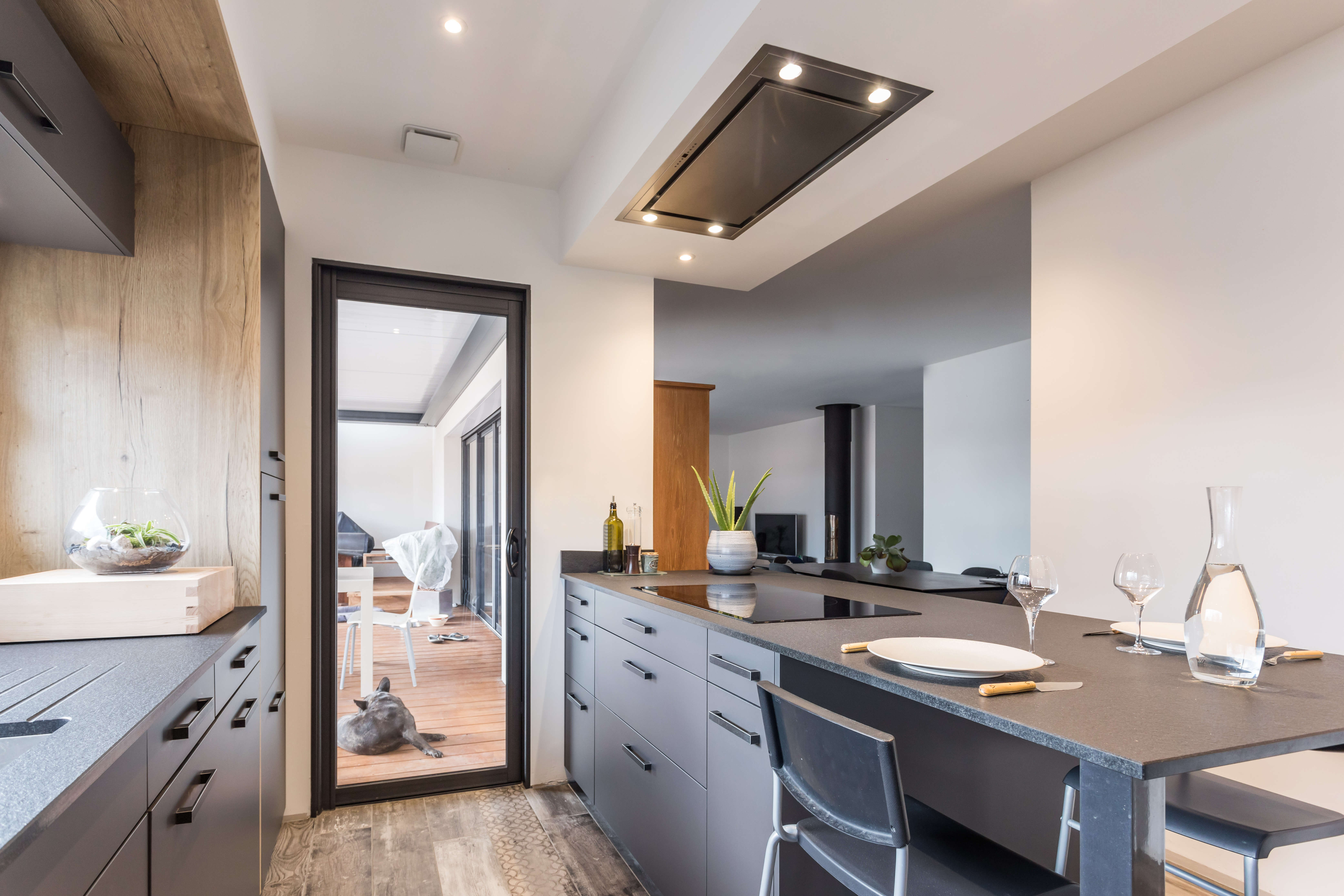 cuisine-moderne-sur-mesure- cuisine-moderne-sur-mesure-