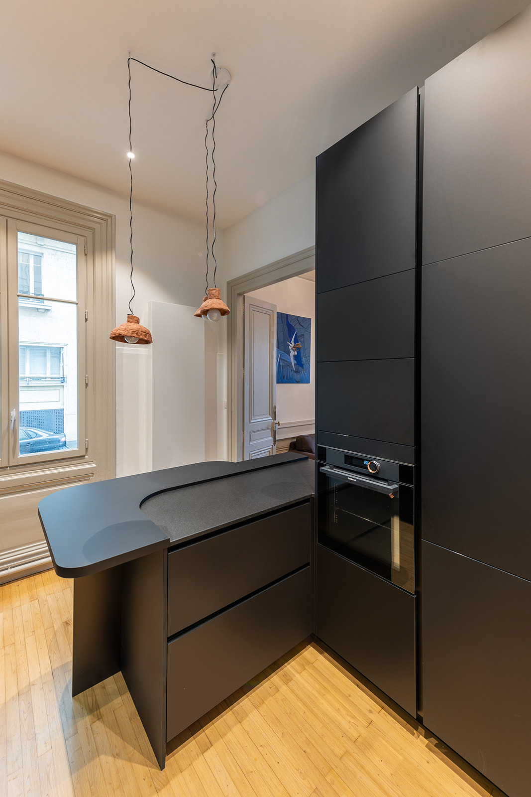 cuisine-design-noire-avec-ilot-perene-lyon%20%284%29