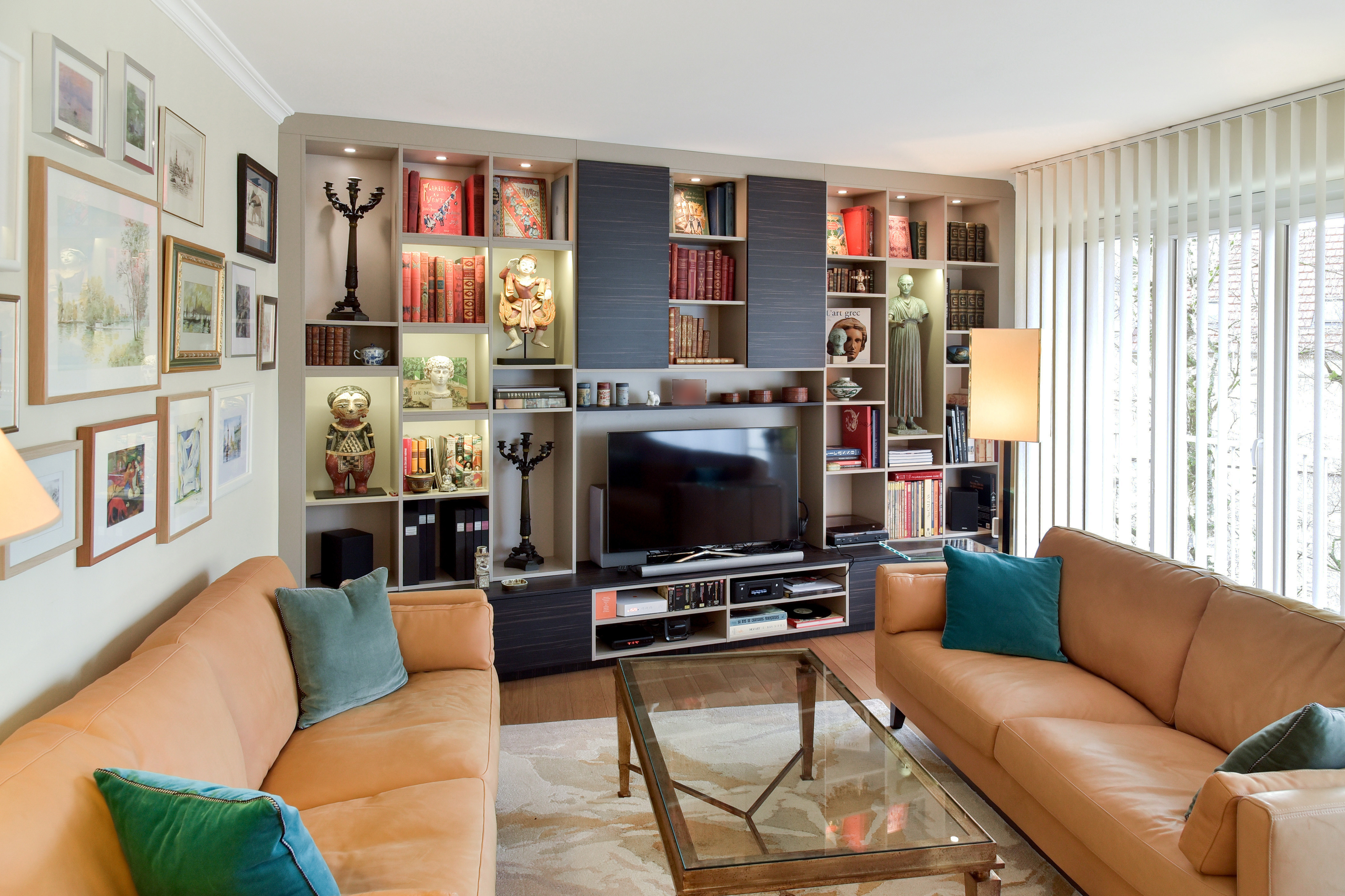 agencement-sur-mesure-meuble-tv-bibliotheque-bois-perene-auxerre-2