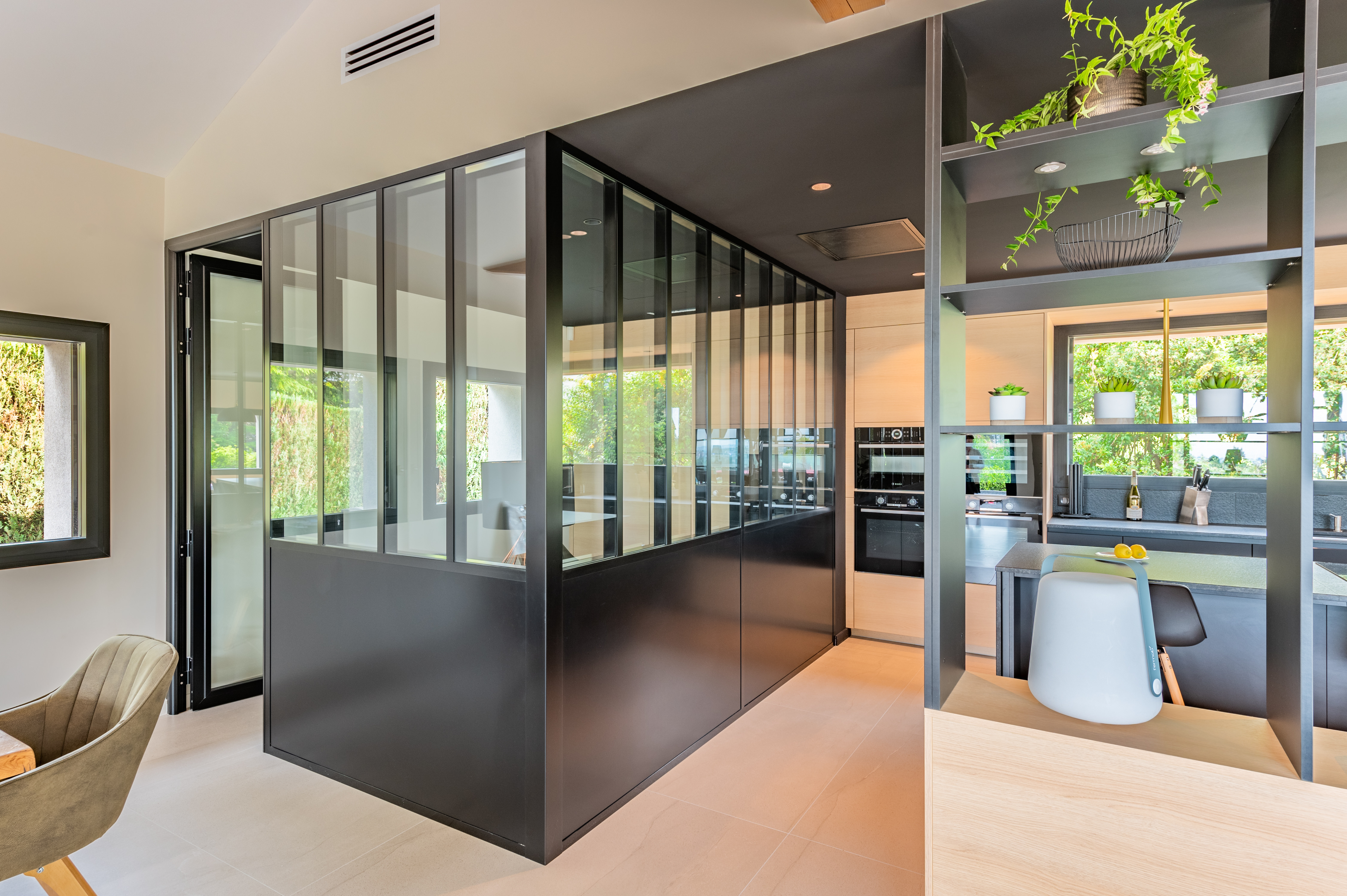 Vue%20verri%C3%A8rre%20bureau