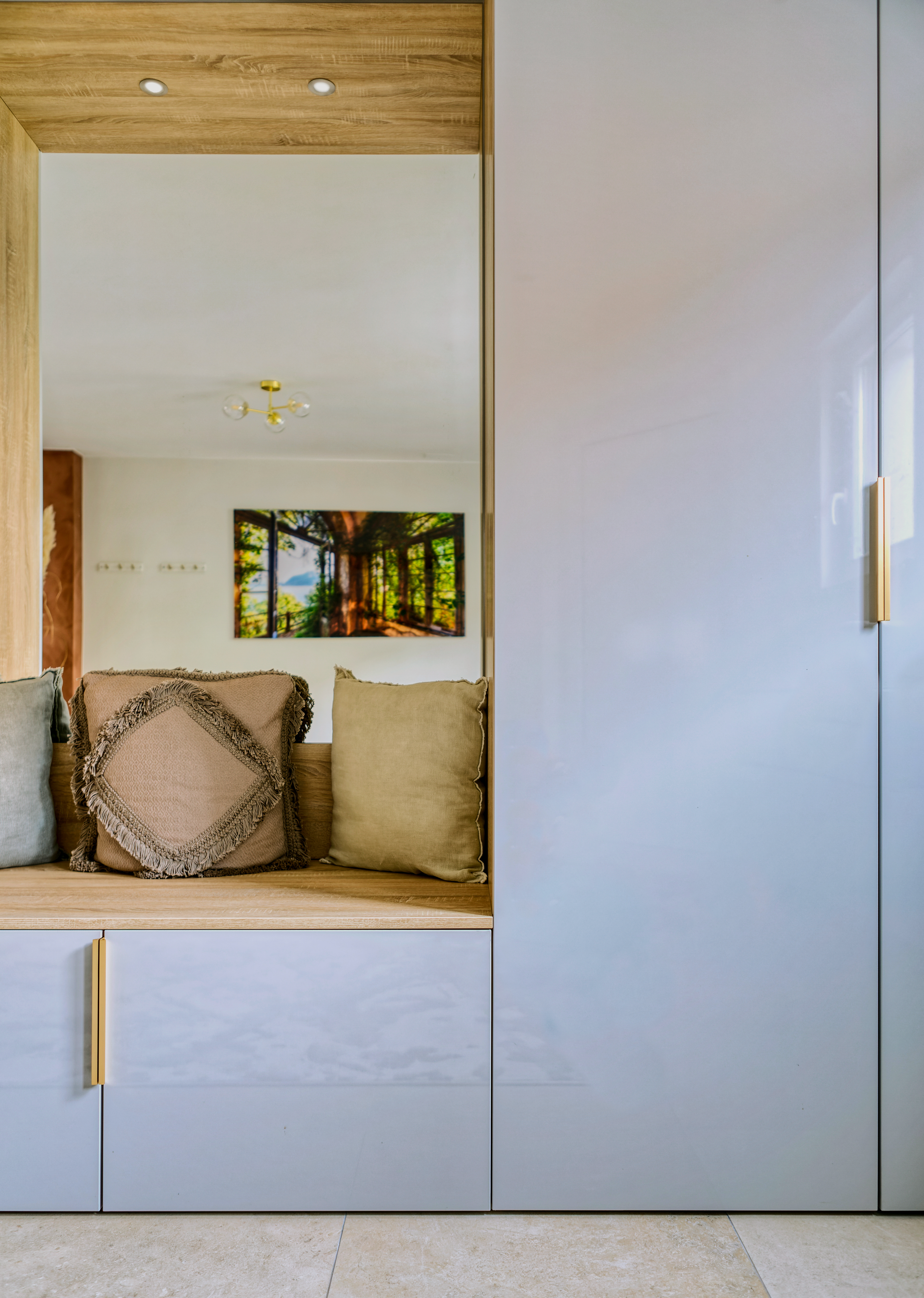 agencement-interieur-perene-boulogne-billancourt-entr%C3%A9e-gris-bois-chene%20%282%29