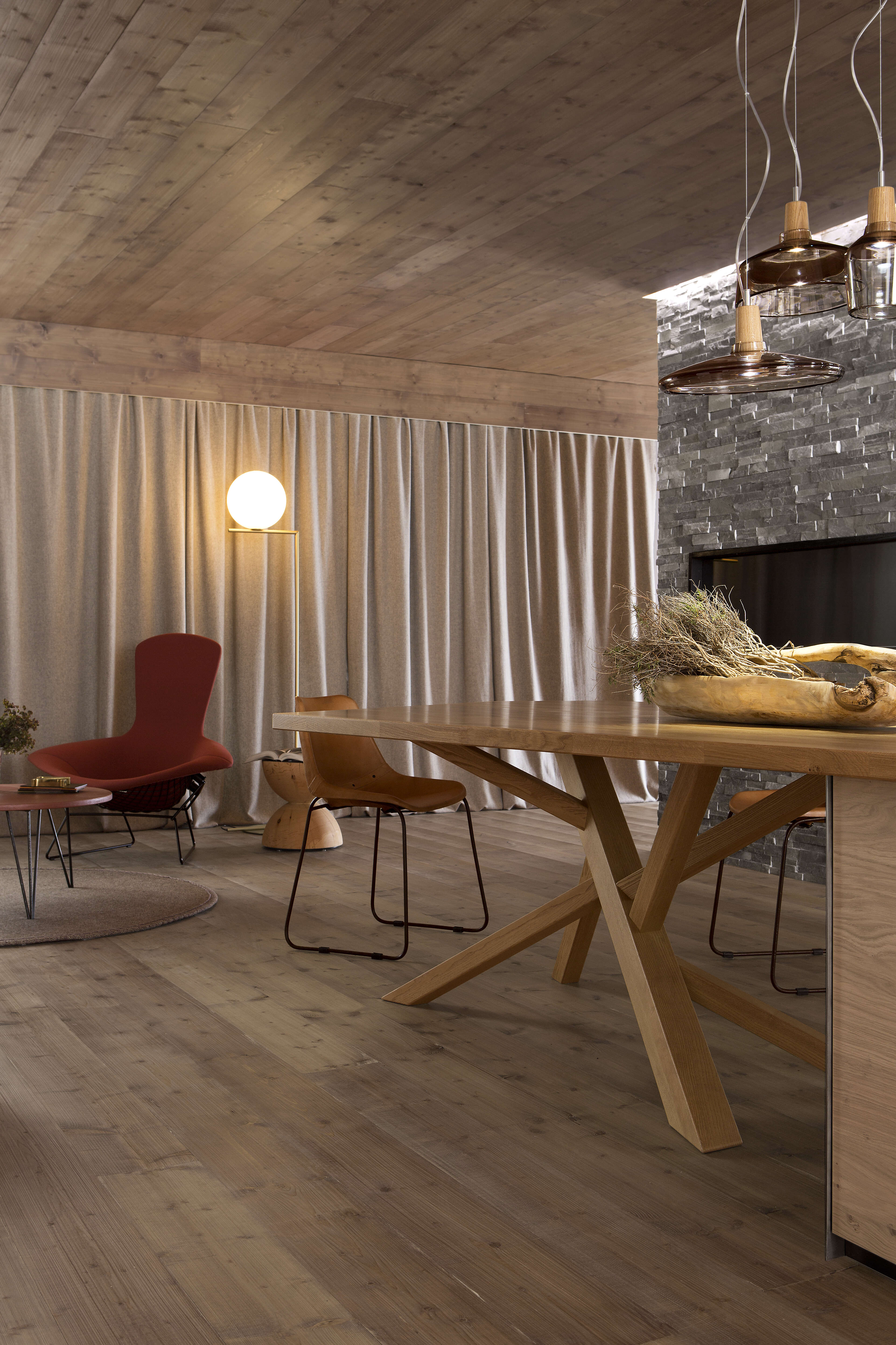 table-bois-maison-perene