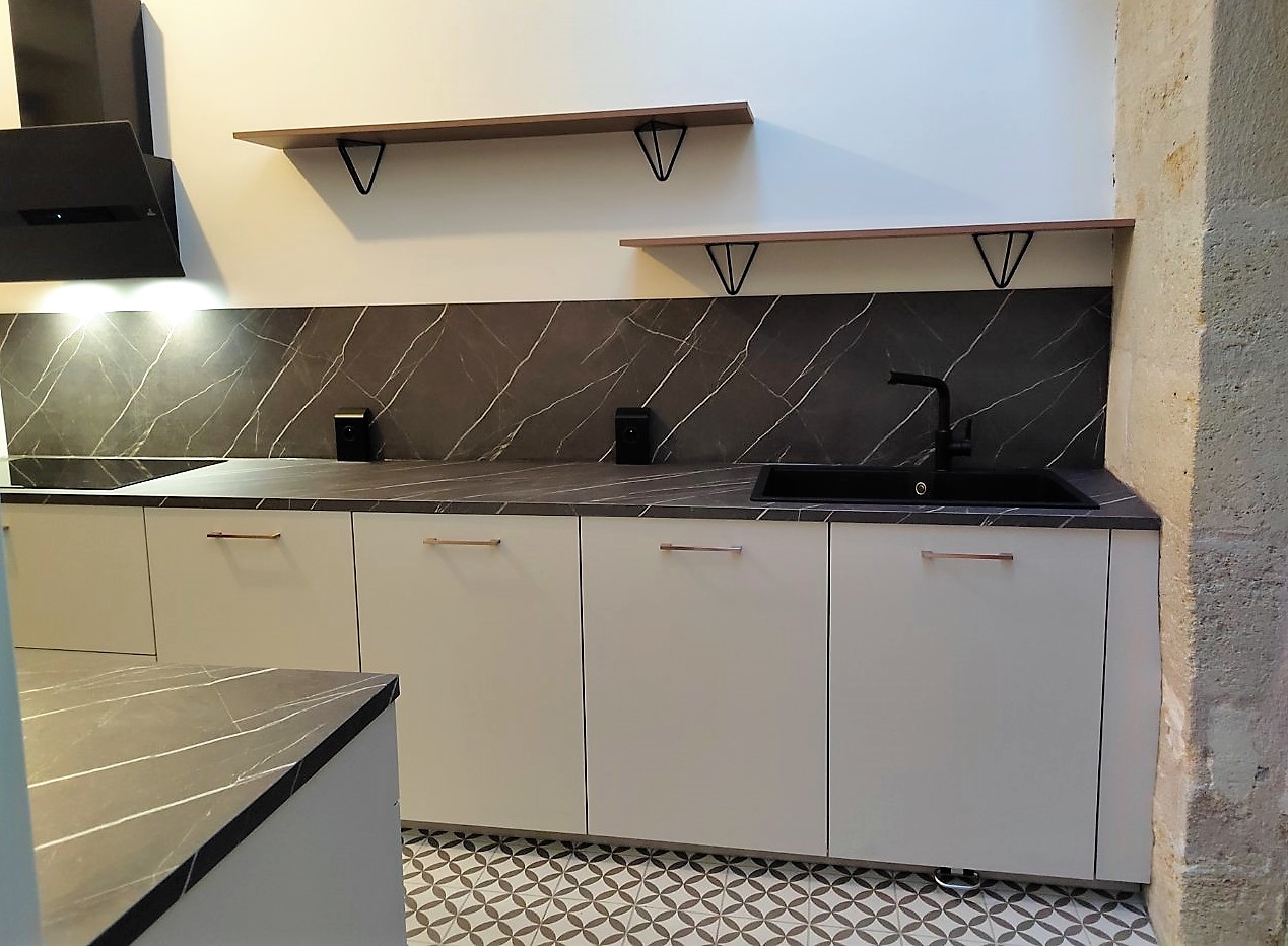 BRIGAUDEAU - Cuisine 4