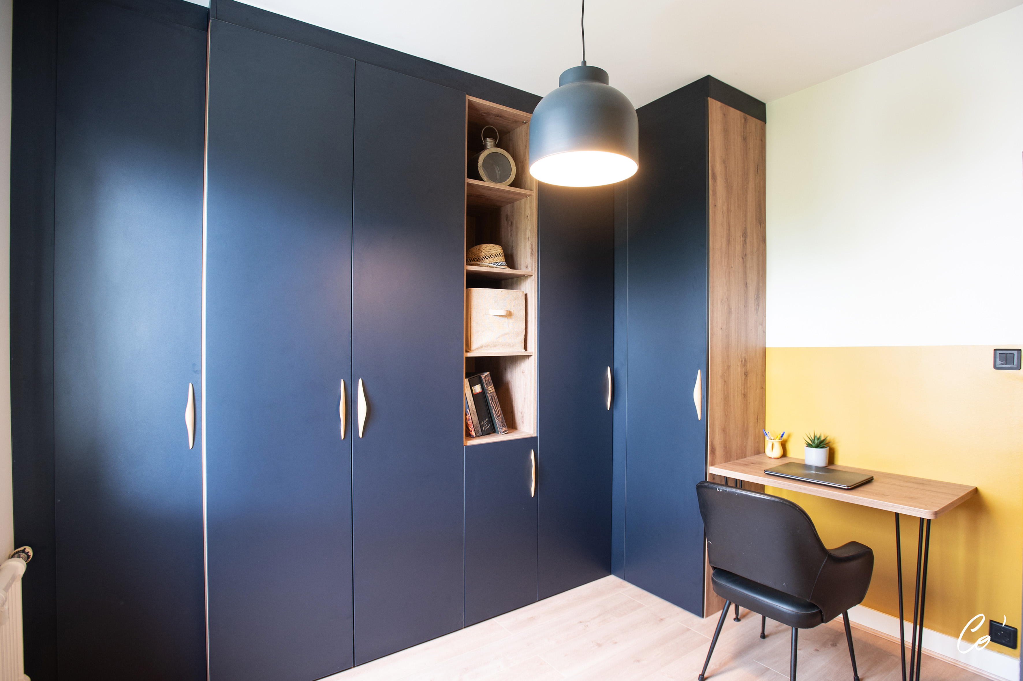 dressing-bureau-bleufoncé-bois-perene-bourgenbresse