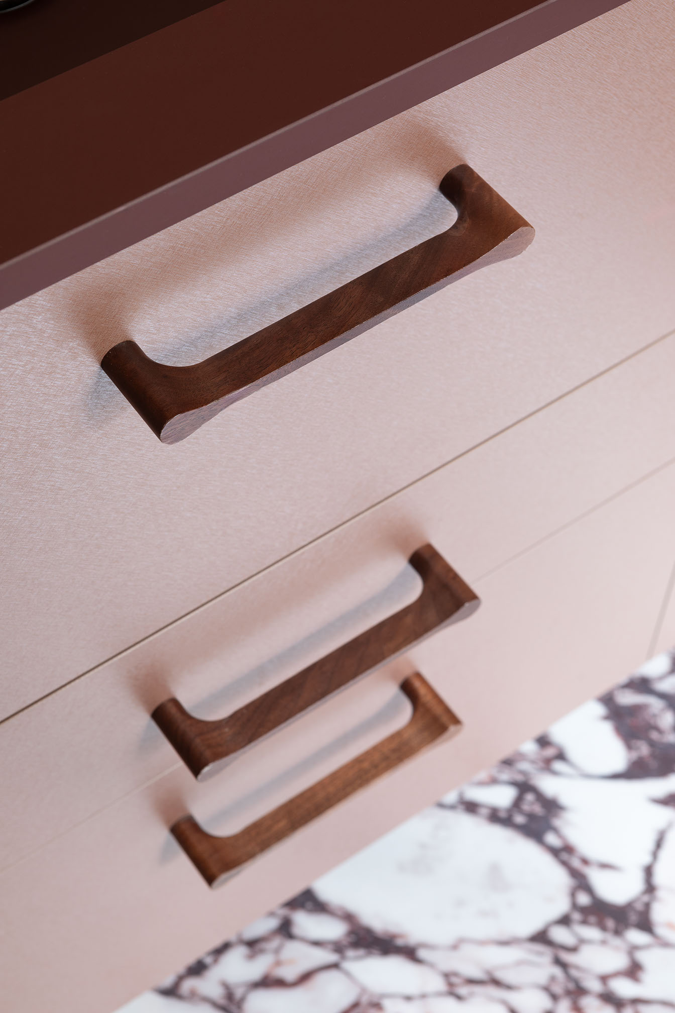 detail-poignee-meuble-salle-de-bain