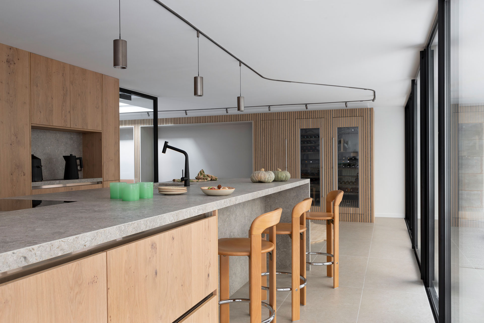 renovation-cuisine-lumineuse-ouverte-perene-merignac