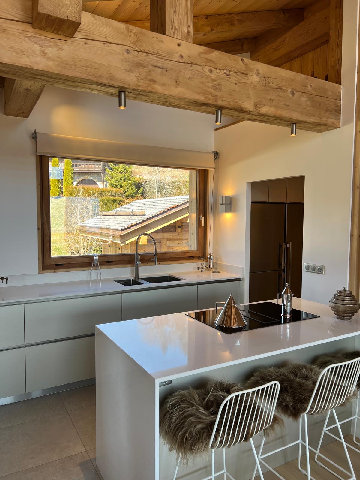 Ilot sallanches plaque bois