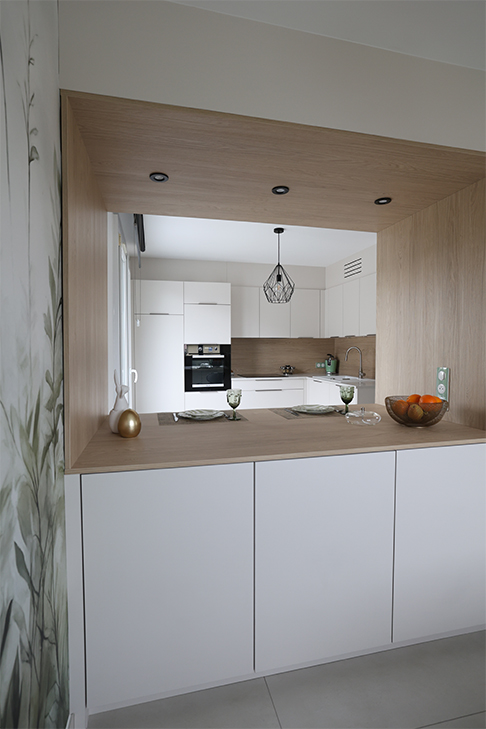 Cuisine-sur-mesure-beige-et-bois-perenebelfort (4)