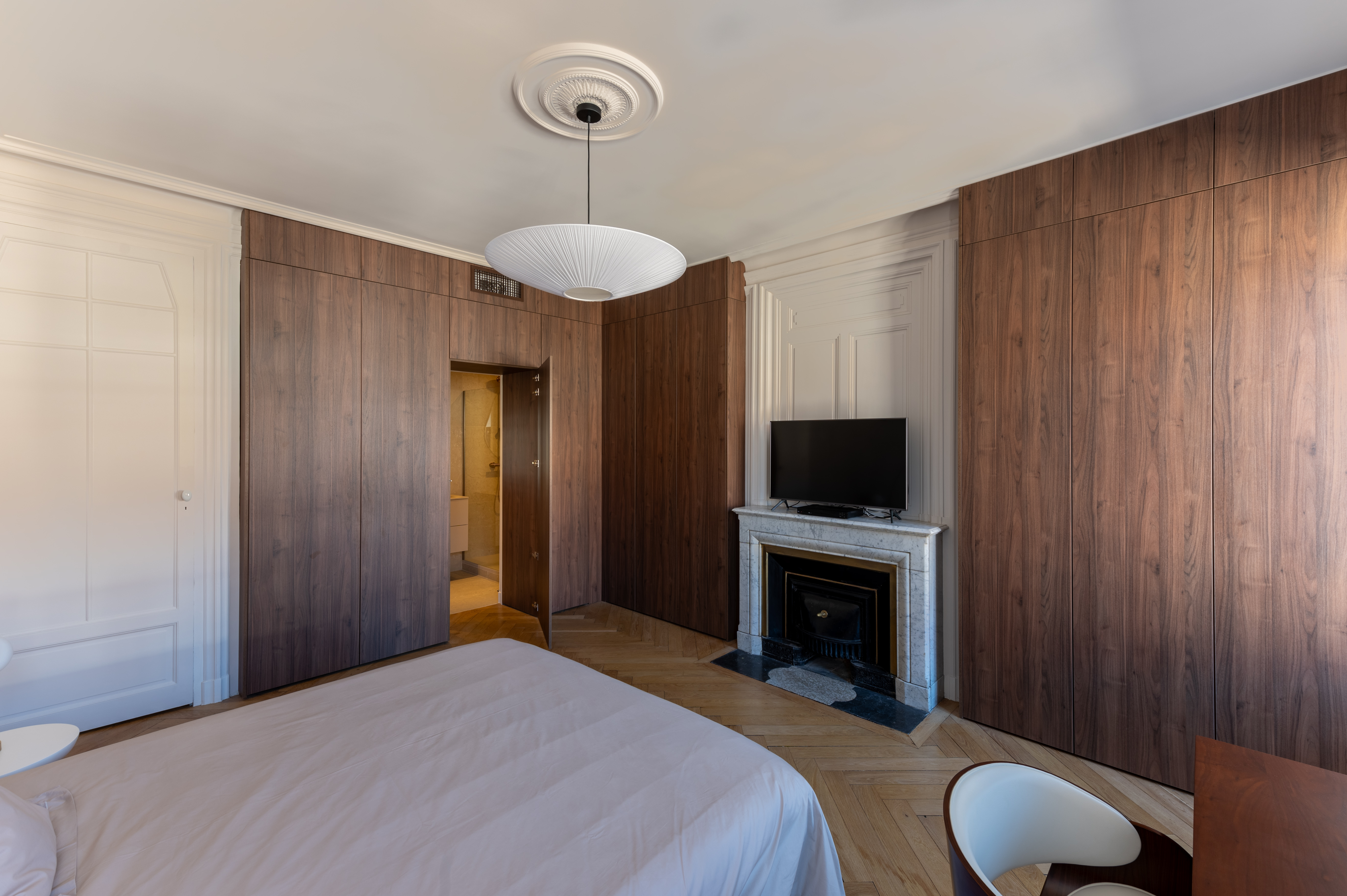 Dressing-appartement-haussmannien-perene-anglet