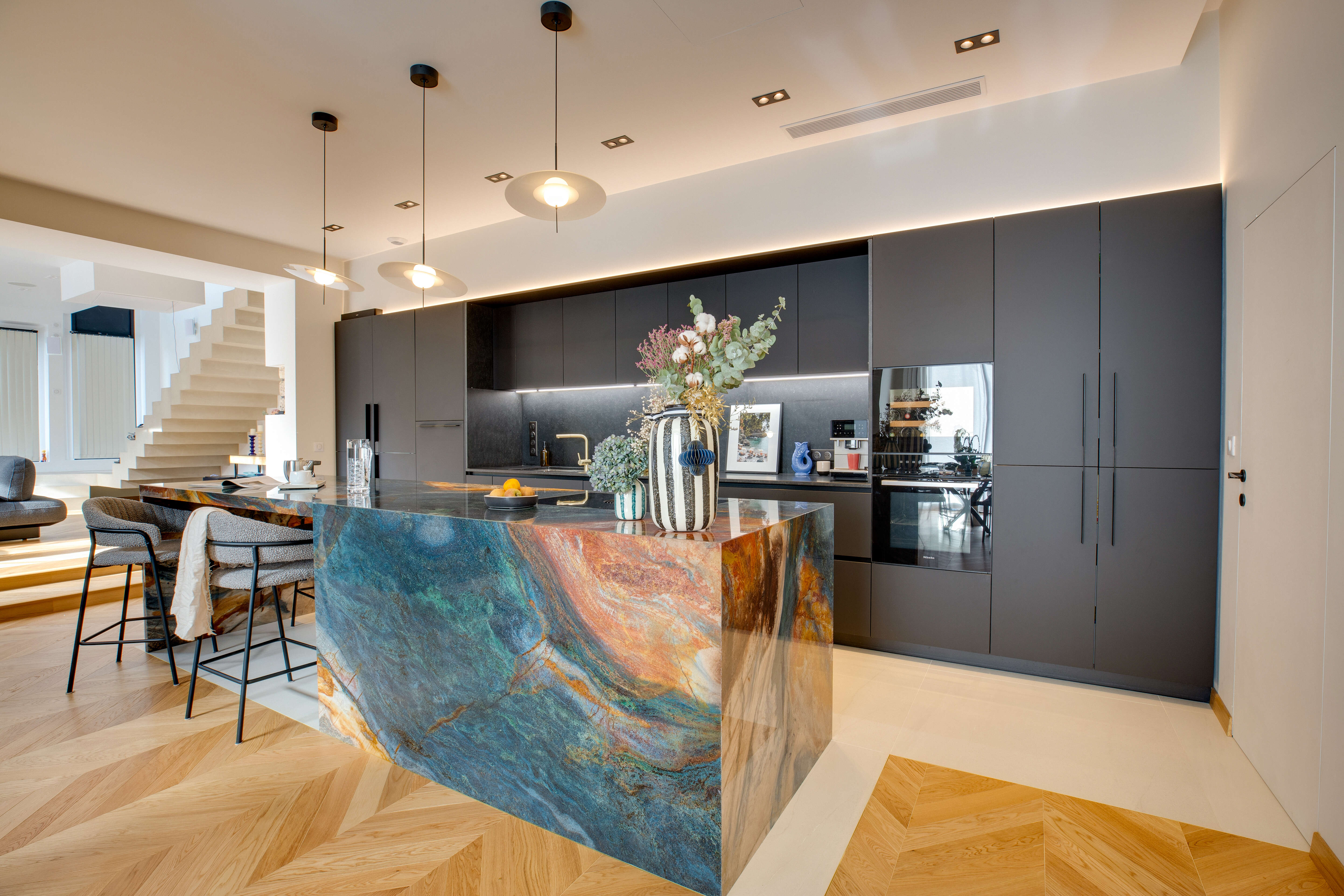 Facades_fenix_noir_Quartzite_Colibri_Blue 3