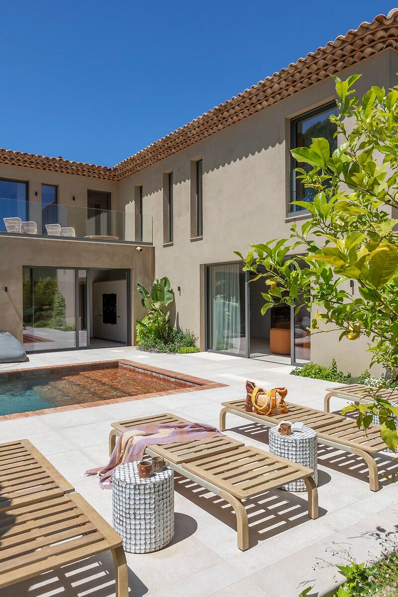 Maison-vacances-french-riviera-amenagement-total-Perene Maison-vacances-french-riviera-amenagement-total-Perene