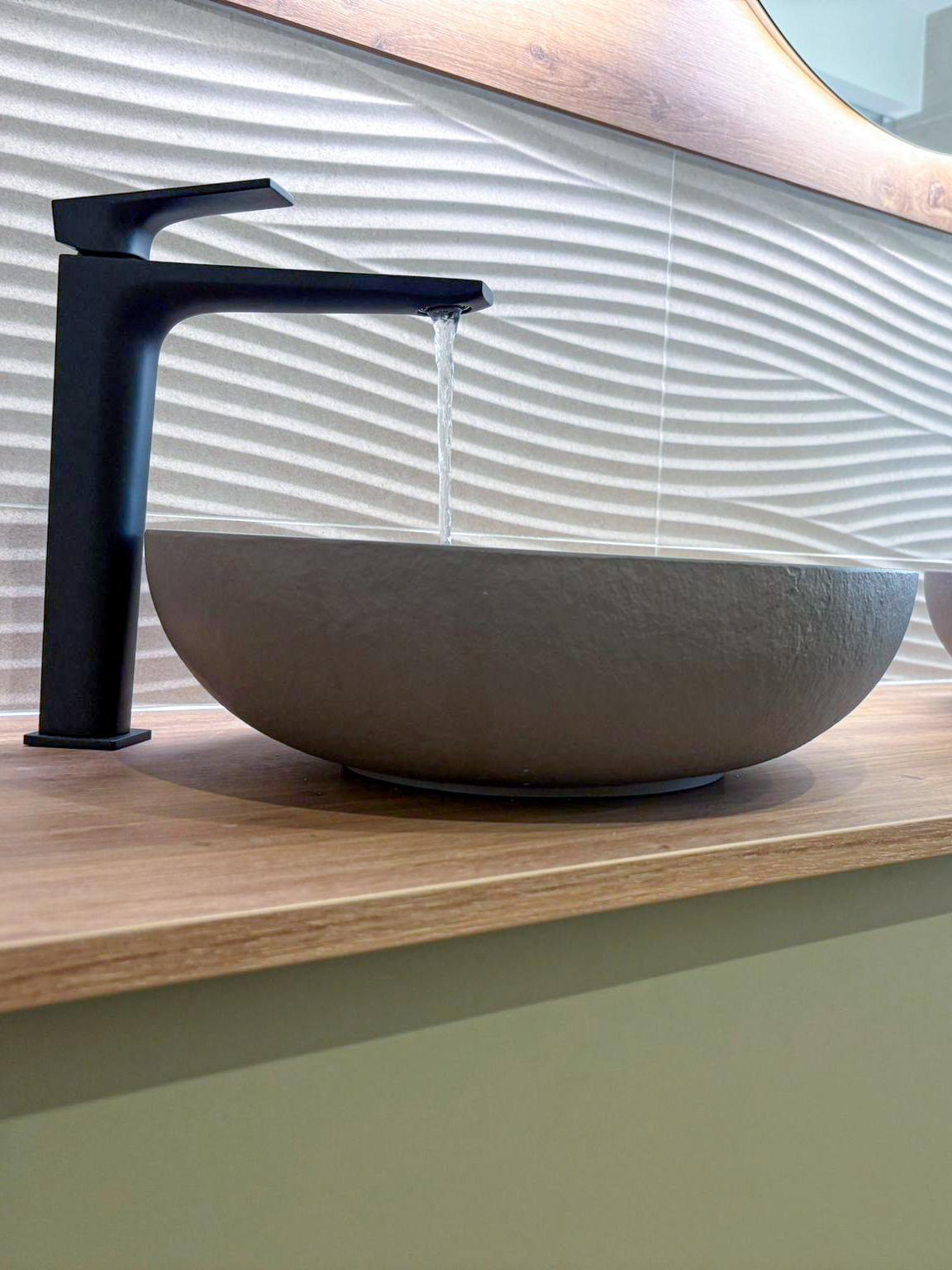 WhatsApp Image 2025-07-17 at 22.34.07 (1) WhatsApp Image 2025-07-17 at 22.34.07 (1)