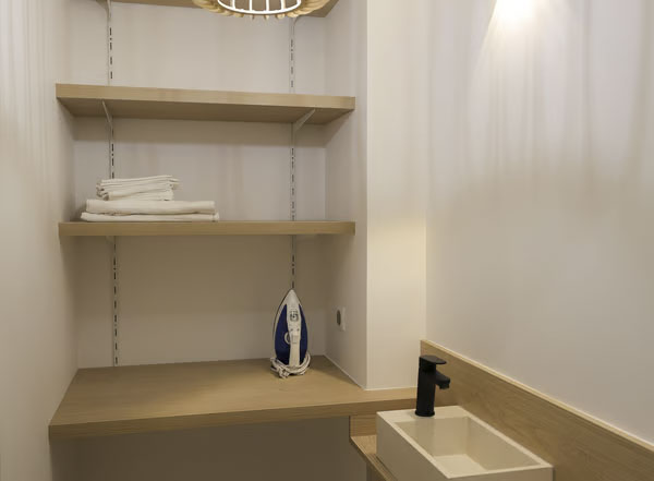 Buanderie-rangements-PereneBelfort