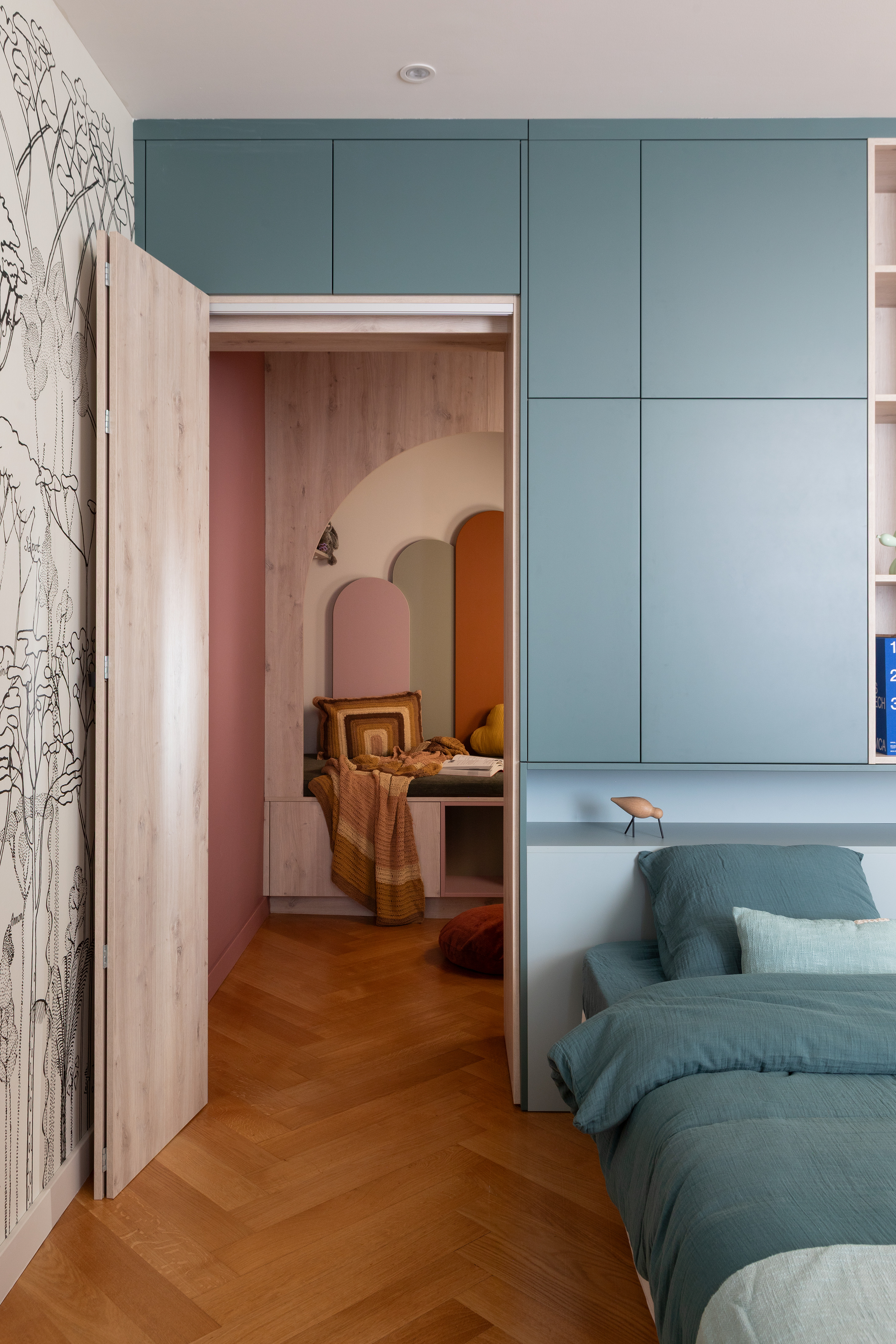 Rangement-vue-cabane-chambre-enfant-sur-mesure-perene-mulhouse