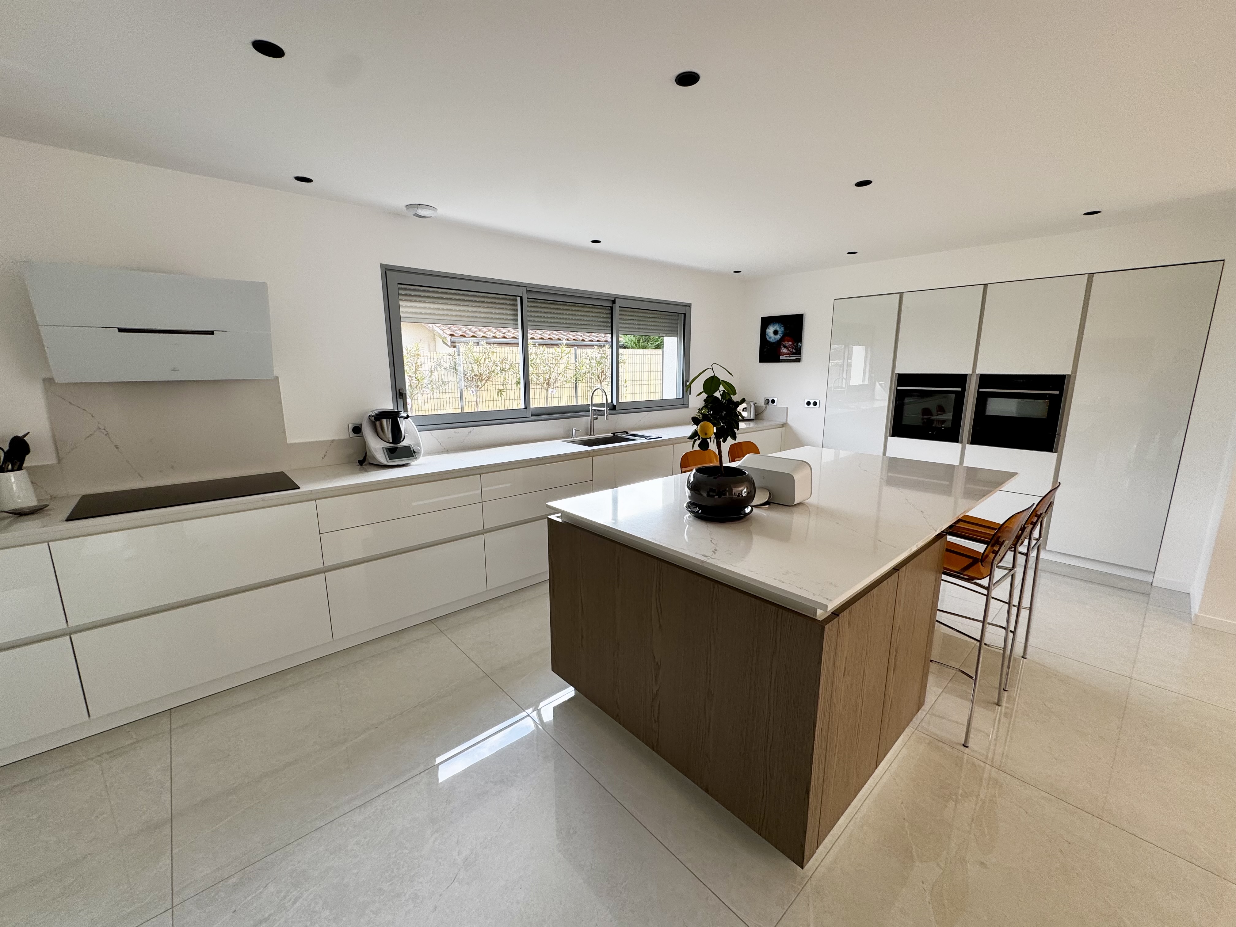 cuisine blanche et bois